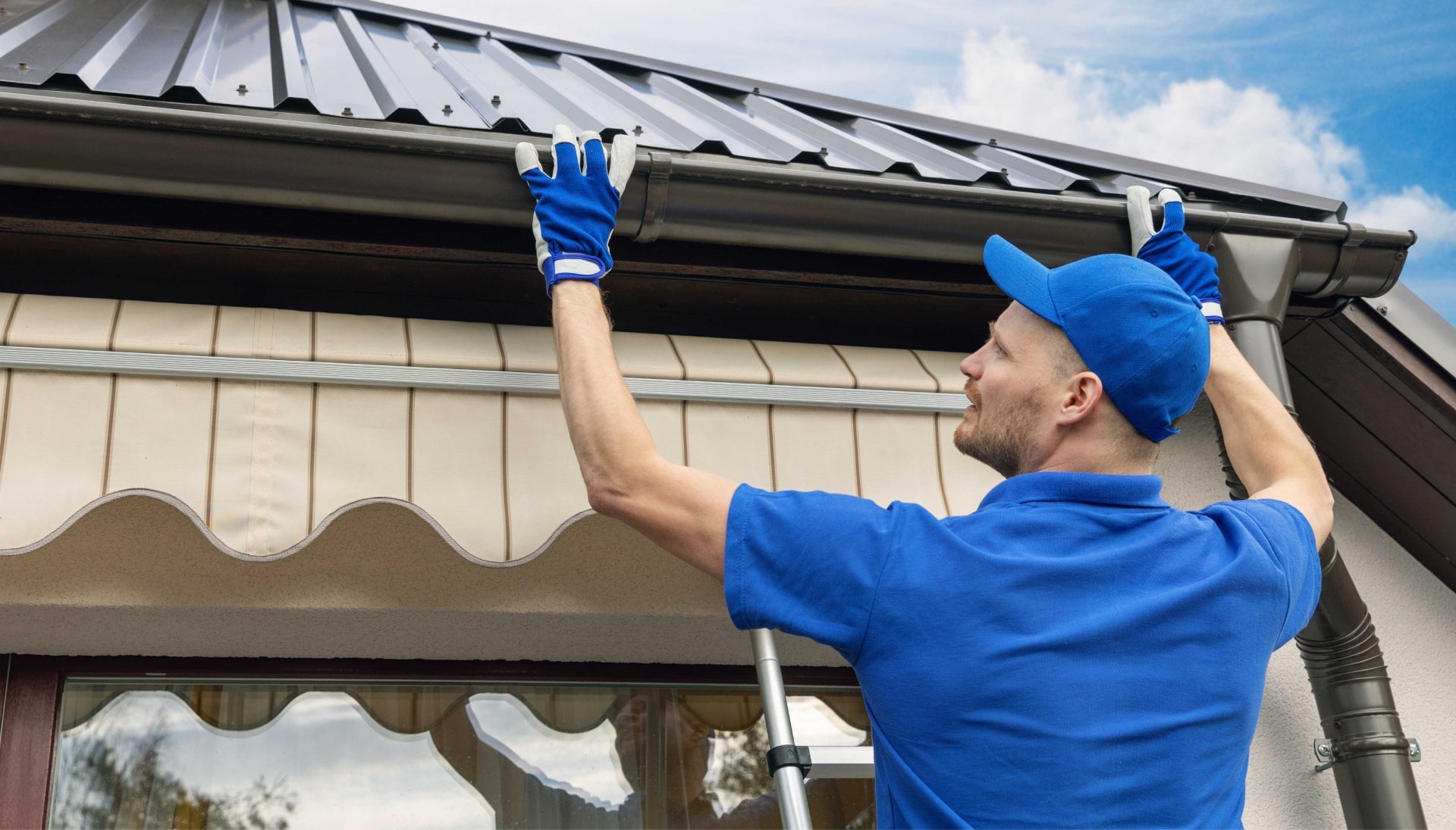 Reliable experts of gutter installers in Columbia, Maryland for all your roofing needs.