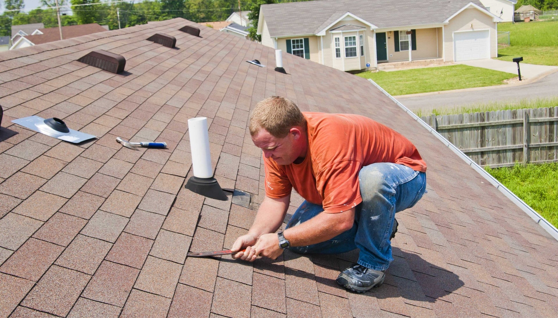 Dependable Roof and shingle repair experts in Columbia, committed to customer satisfaction.